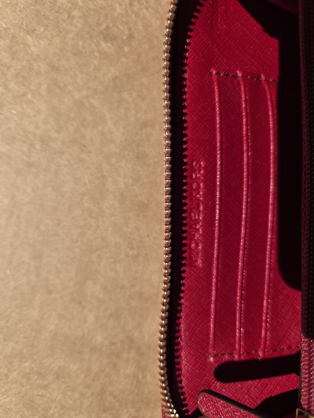 Michael Kors Wallet Wristlet Saffiano Leather Red - Picture 11 of 12